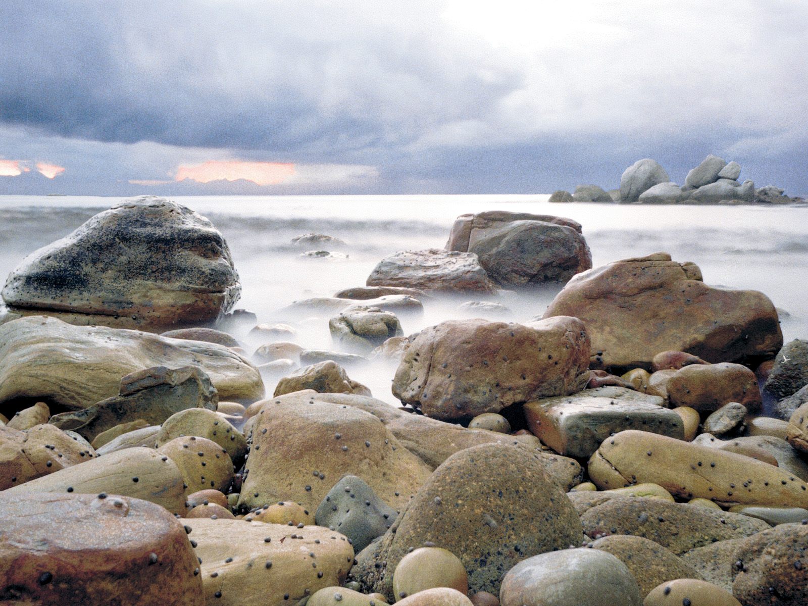 cape-town-shoreline--south-africa