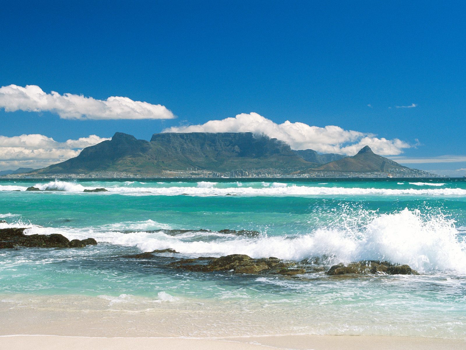 coastline-view-of-table-mountain--south-africa