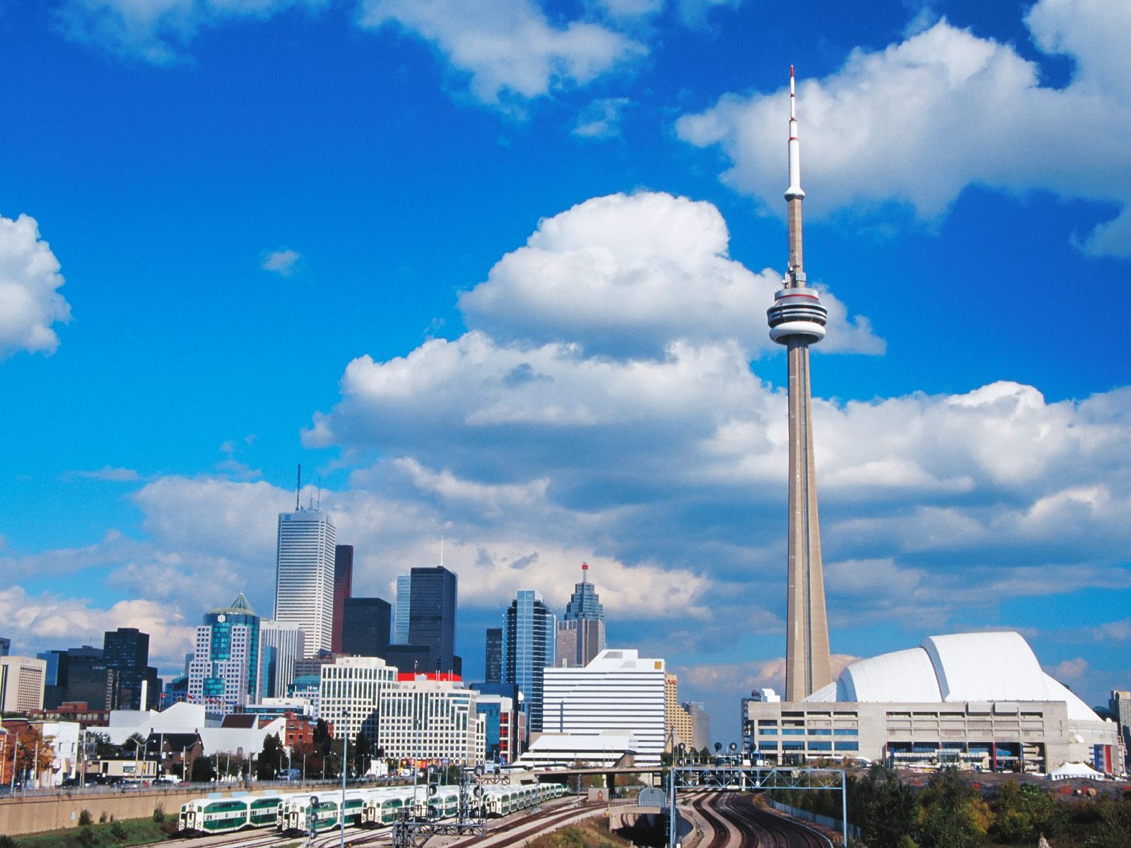 toronto-skyline--canada