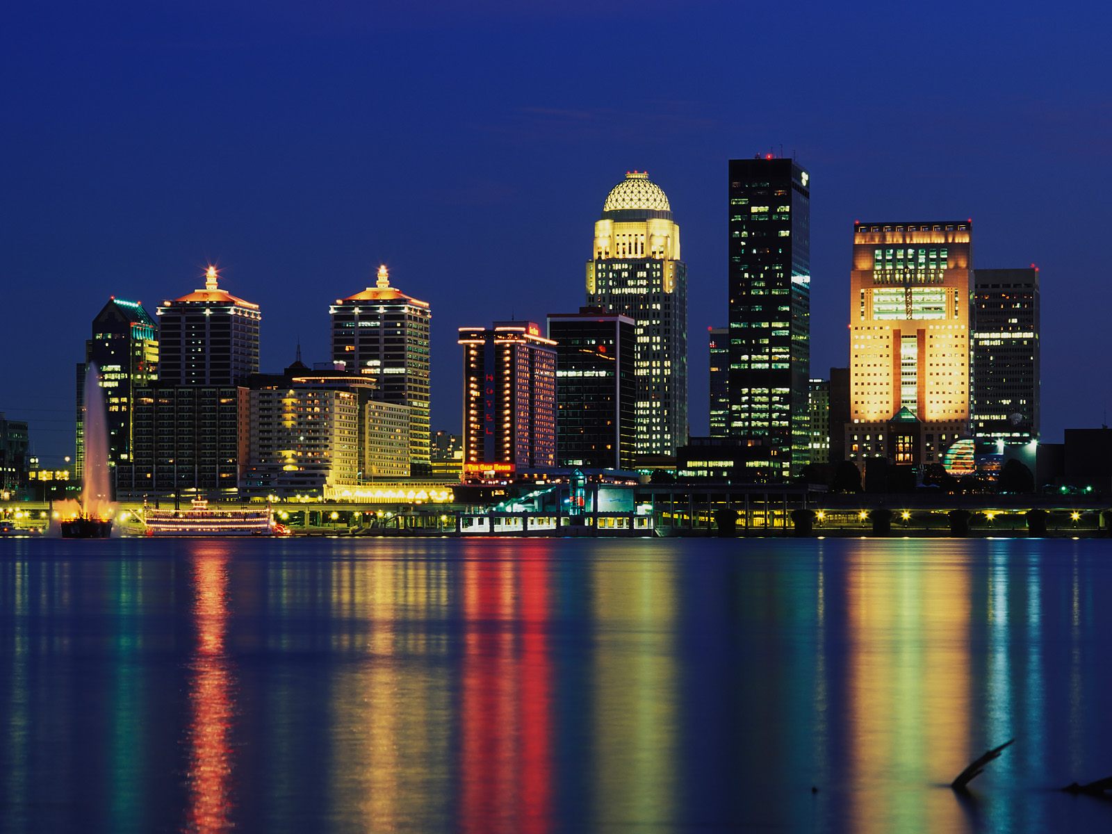 louisville-skyline--kentucky