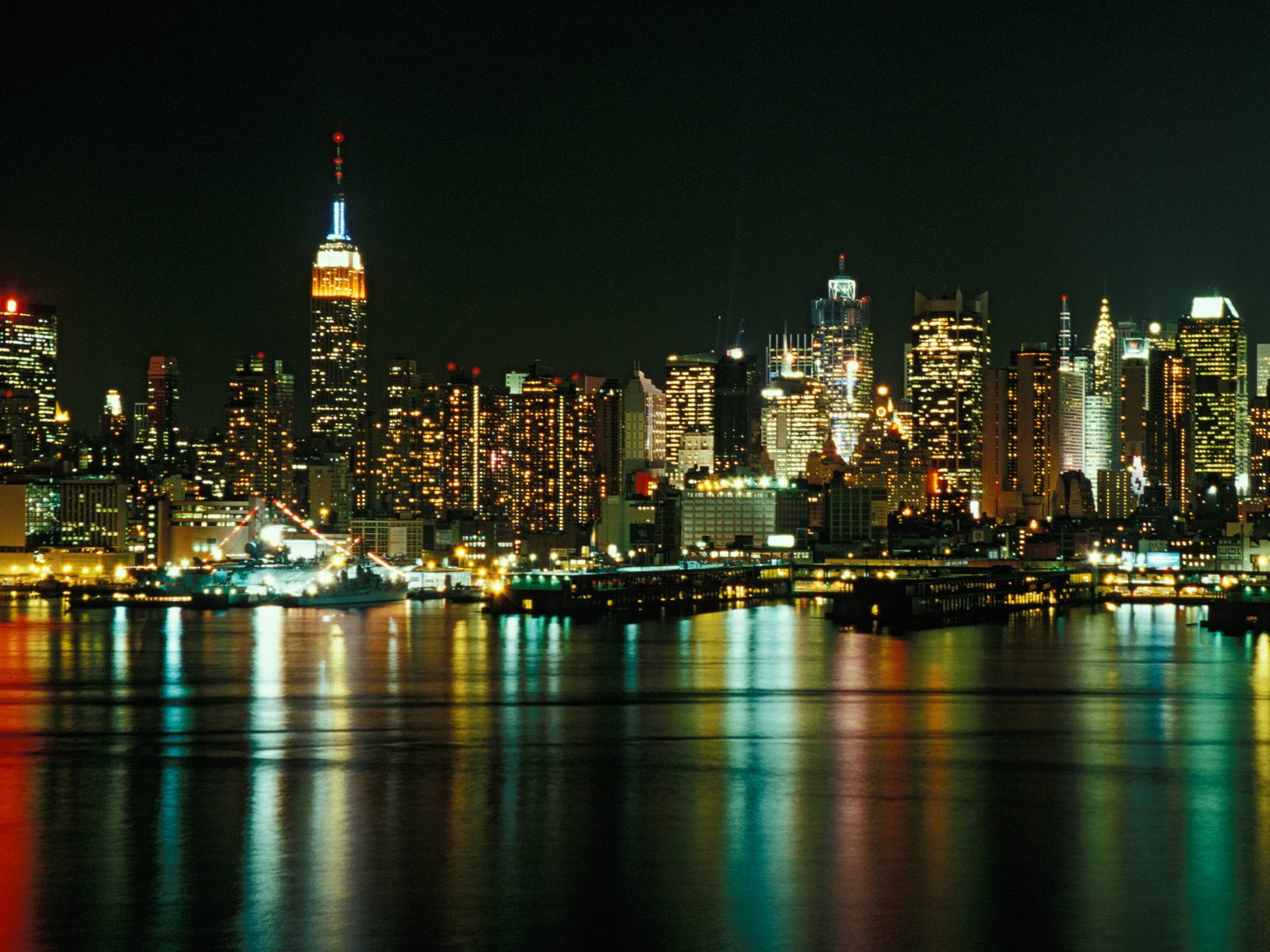 new-york-city-skyline-as-seen-from-weehawken--new-jersey