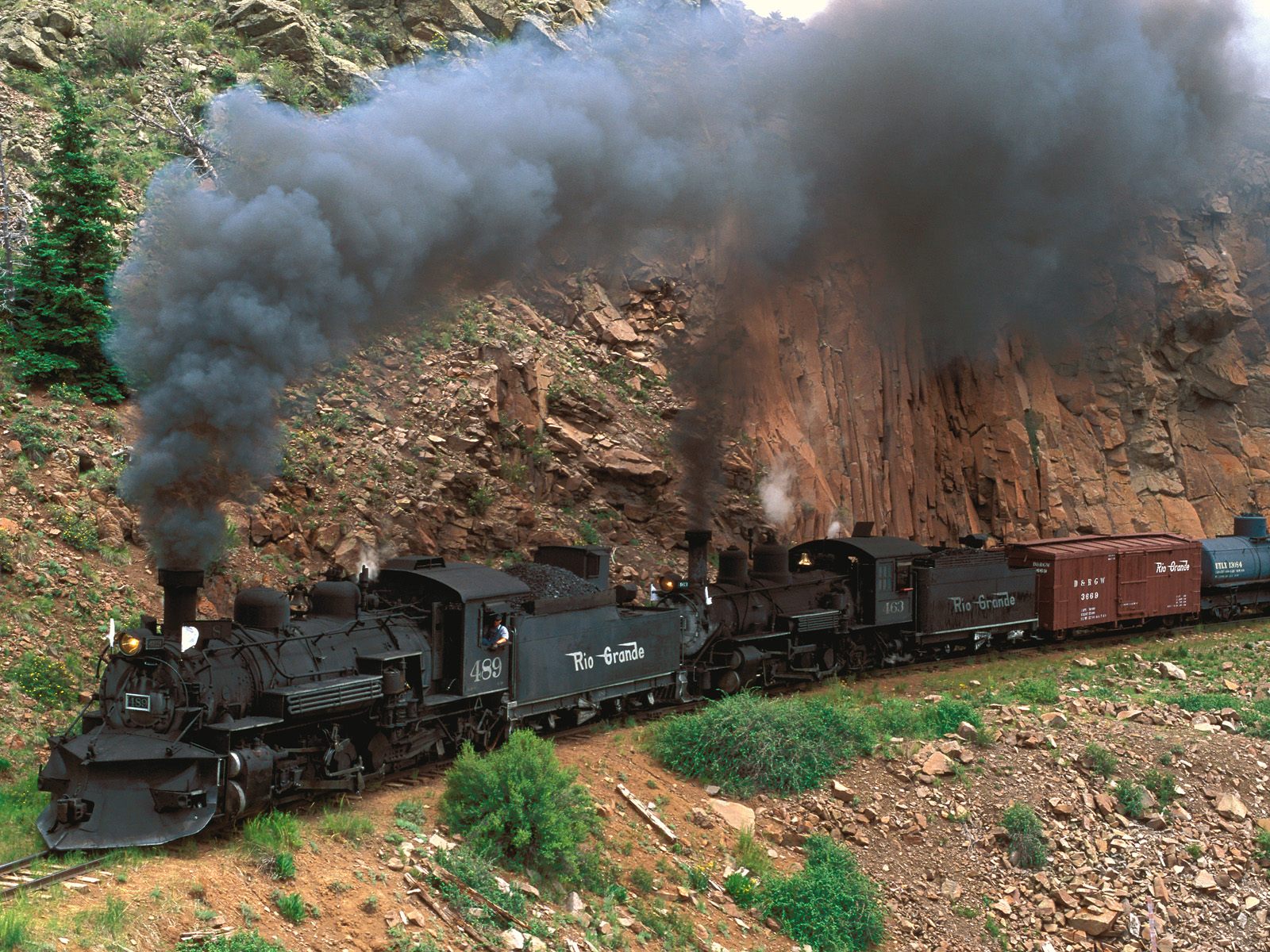 cumbres-and-toltec-steam-train--colorado