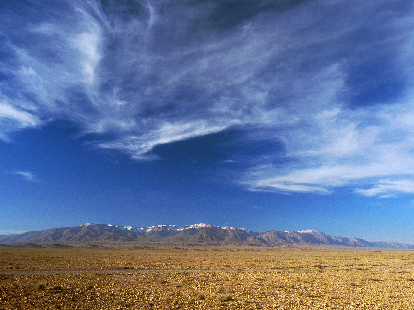 snow-on-atlas-mountain--morocco