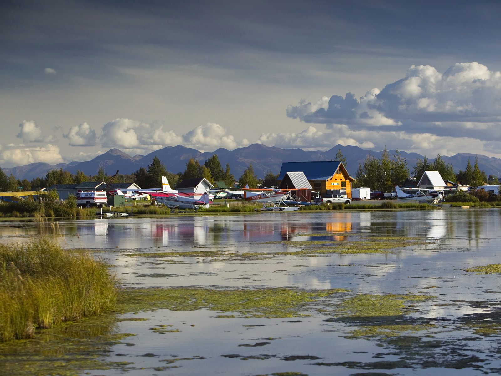 lake-hood-air-harbor--anchorage--alaska